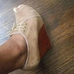 Jeffrey Campbell Tan Platform Shoes